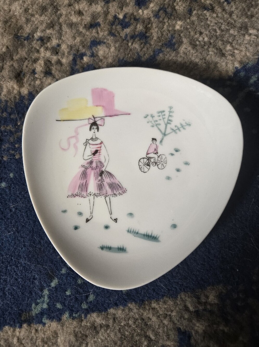 Mid Century Trinket Dish Or Ring Bowl